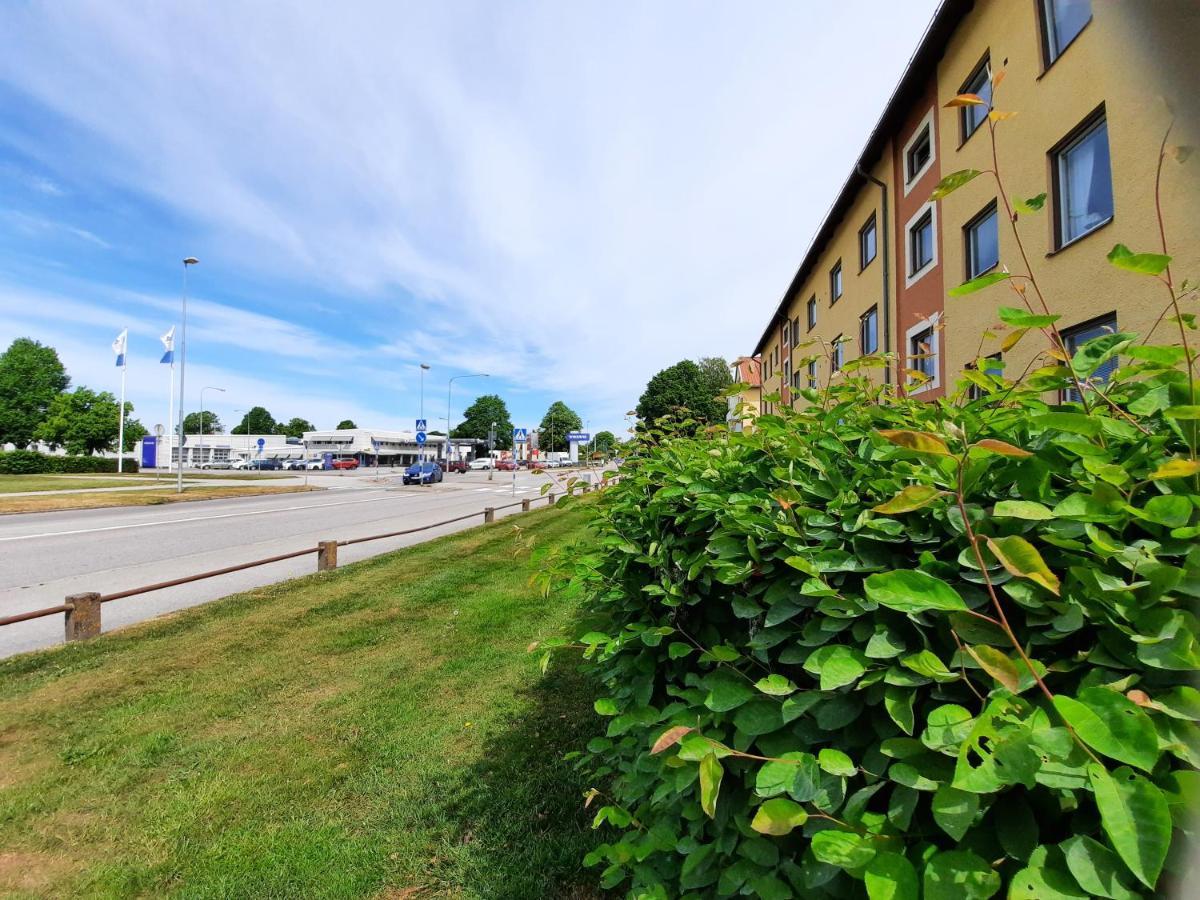 Lidköping Broholm Bed&Breakfast מראה חיצוני תמונה
