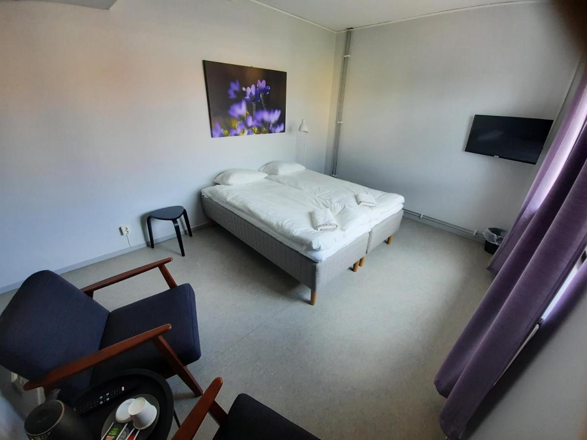 Lidköping Broholm Bed&Breakfast מראה חיצוני תמונה