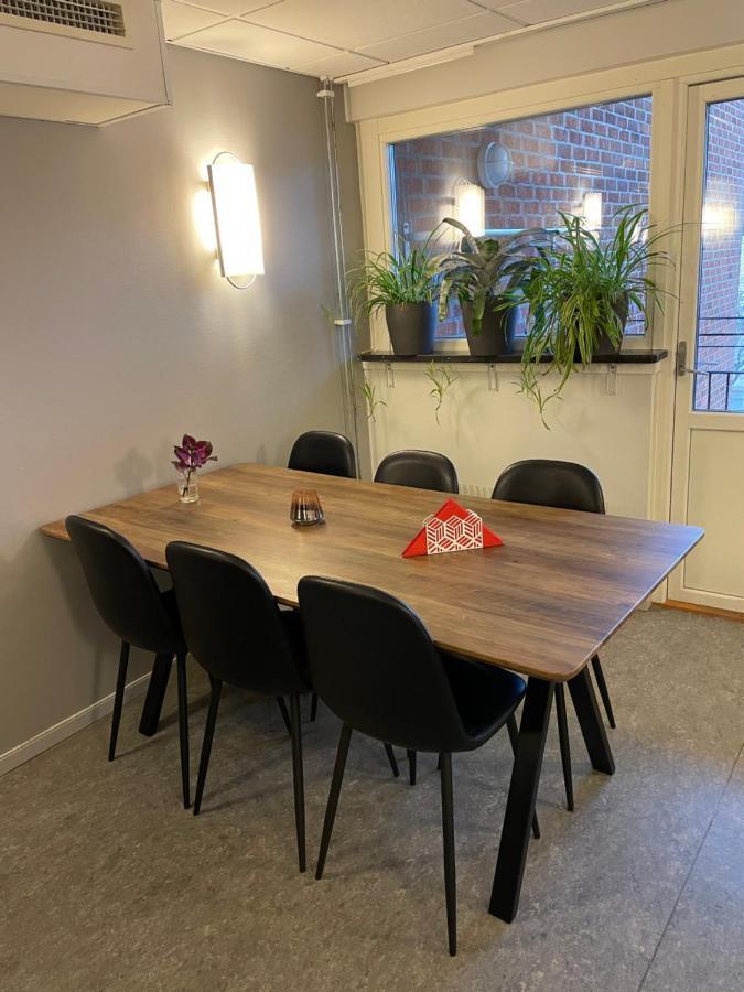 Lidköping Broholm Bed&Breakfast מראה חיצוני תמונה