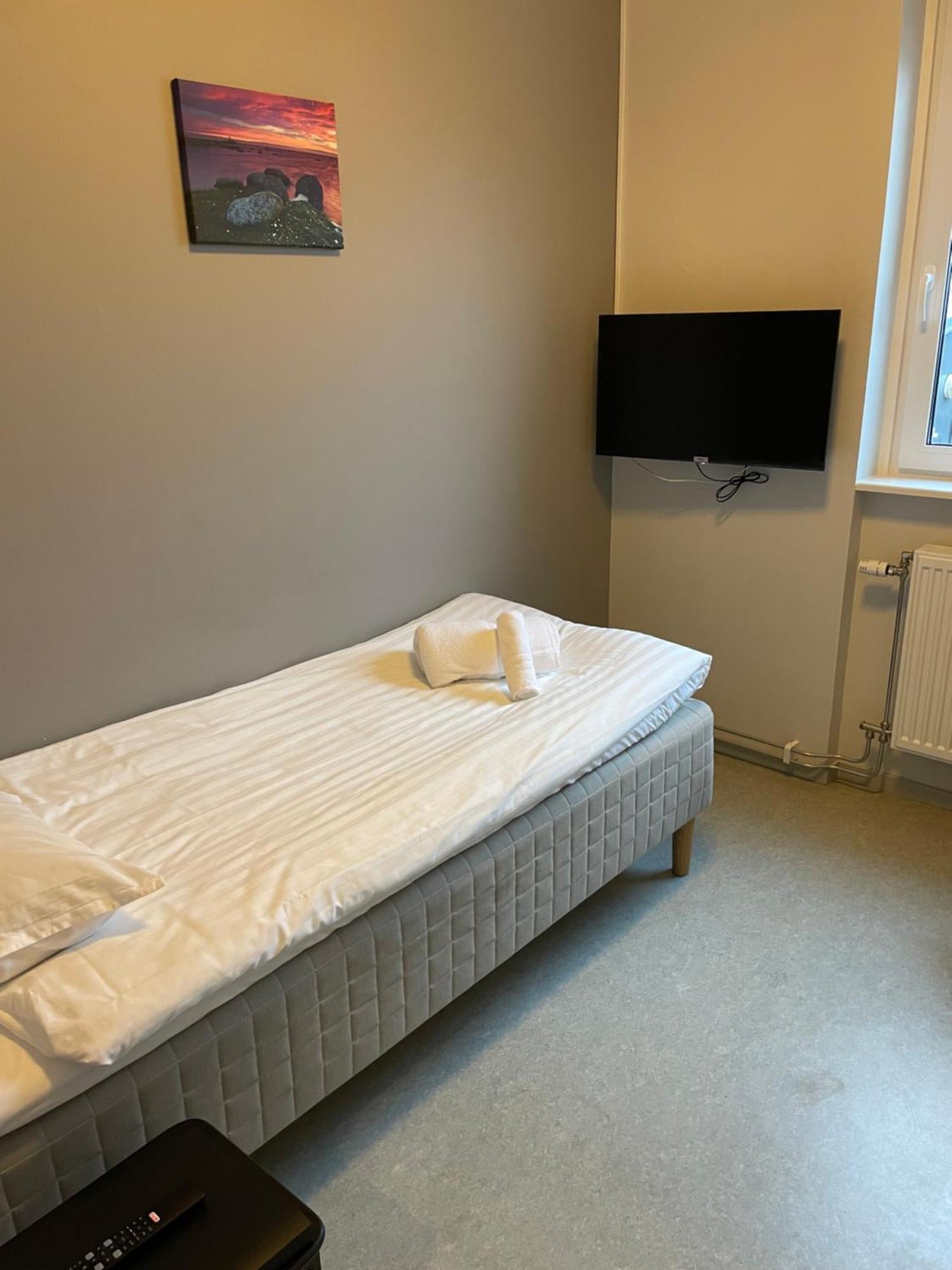 Lidköping Broholm Bed&Breakfast חדר תמונה
